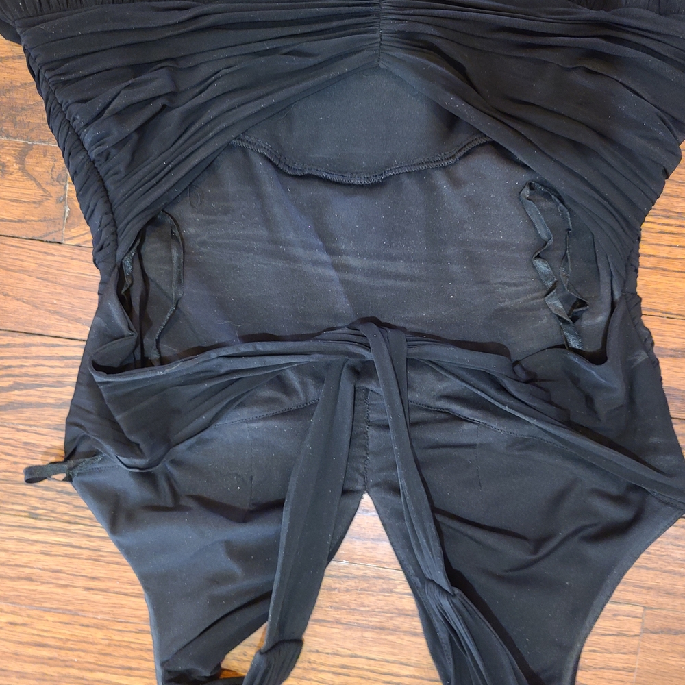 BCBGMaxAzria Black Ruched Bodice Maxi Gown - Picture 4 of 9
